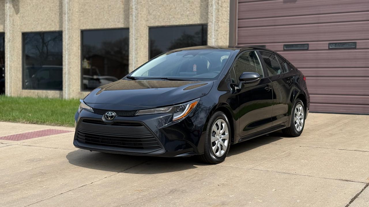 Toyota Corolla LE 2024