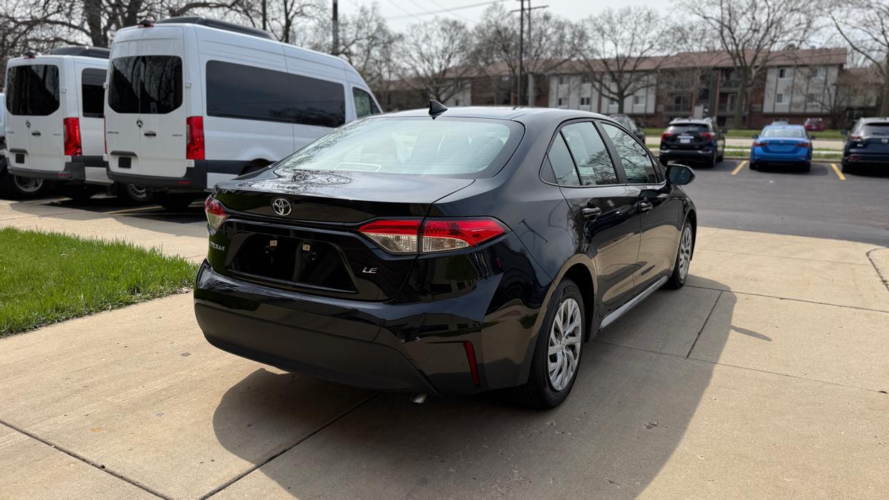 Toyota Corolla LE 2024