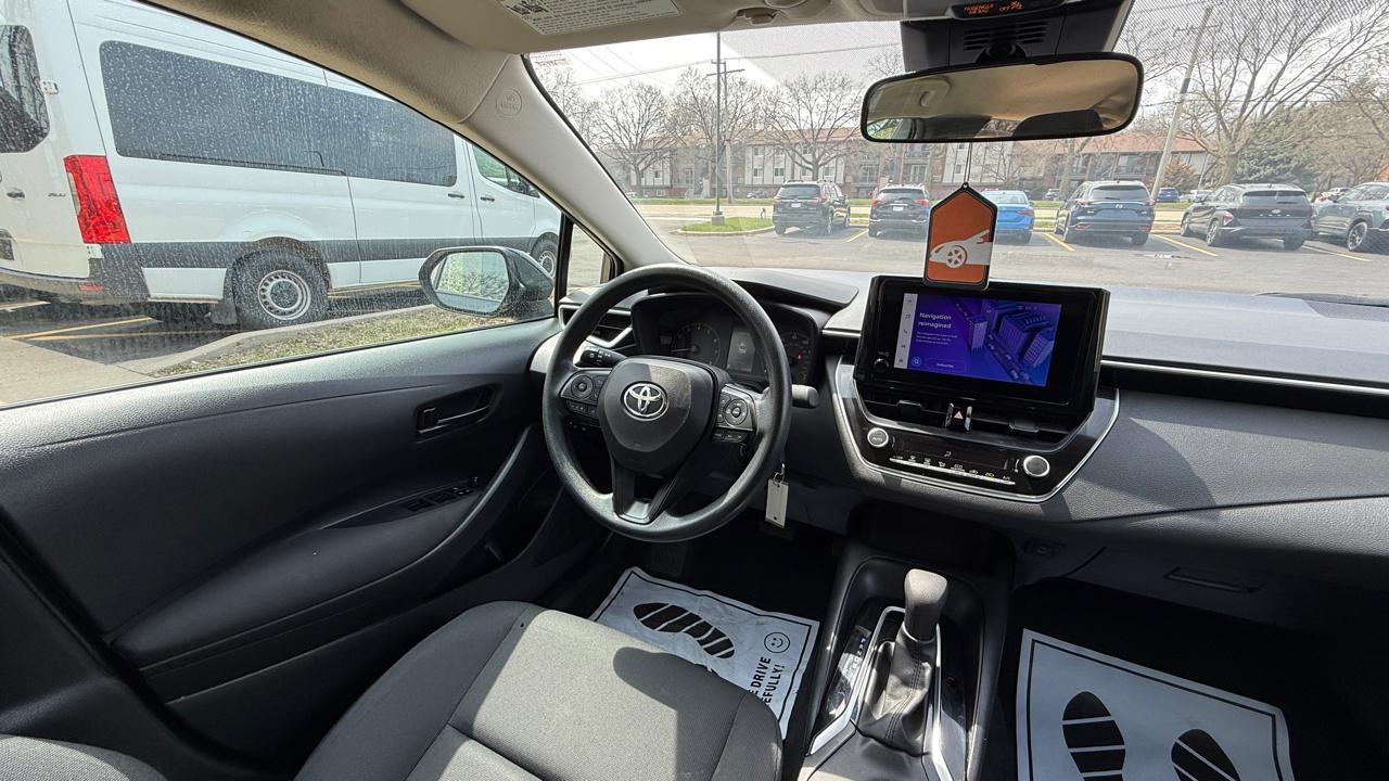 Toyota Corolla LE 2024