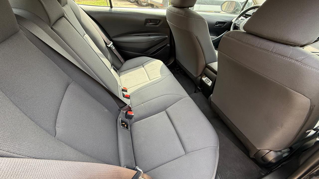 Toyota Corolla LE 2024