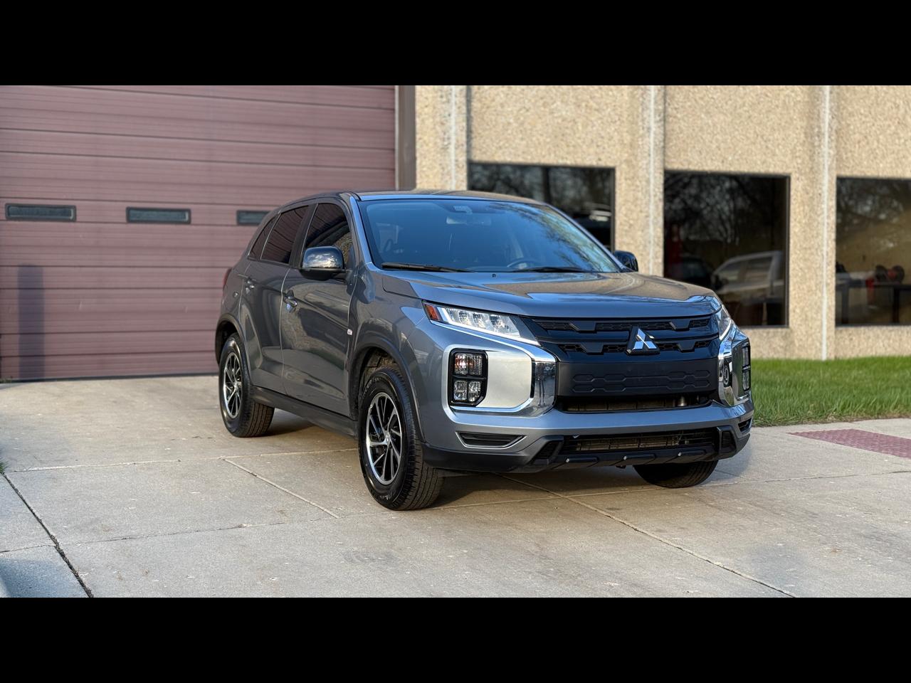 Mitsubishi Outlander Sport 2.0 ES CVT 2021