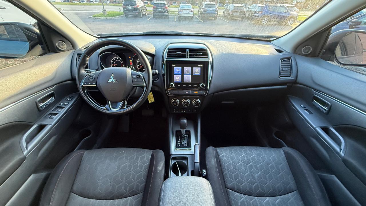 Mitsubishi Outlander Sport 2.0 ES CVT 2021