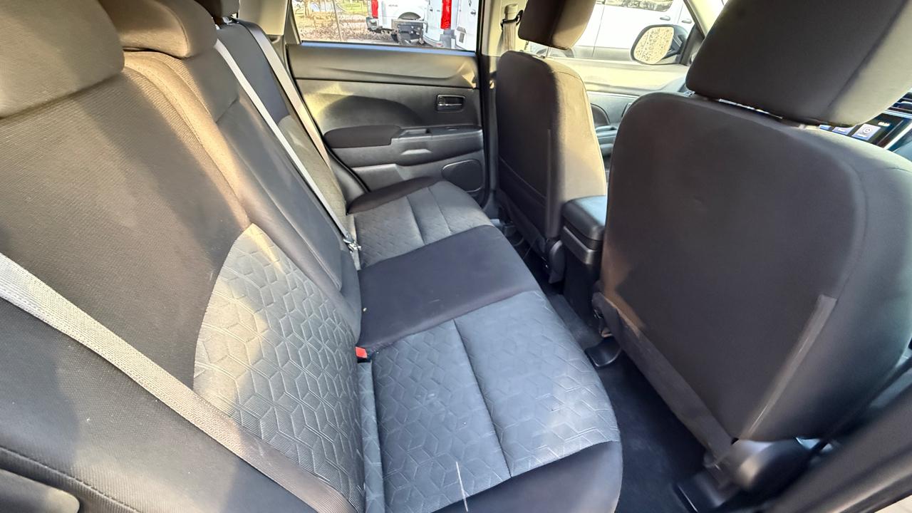 Mitsubishi Outlander Sport 2.0 ES CVT 2021