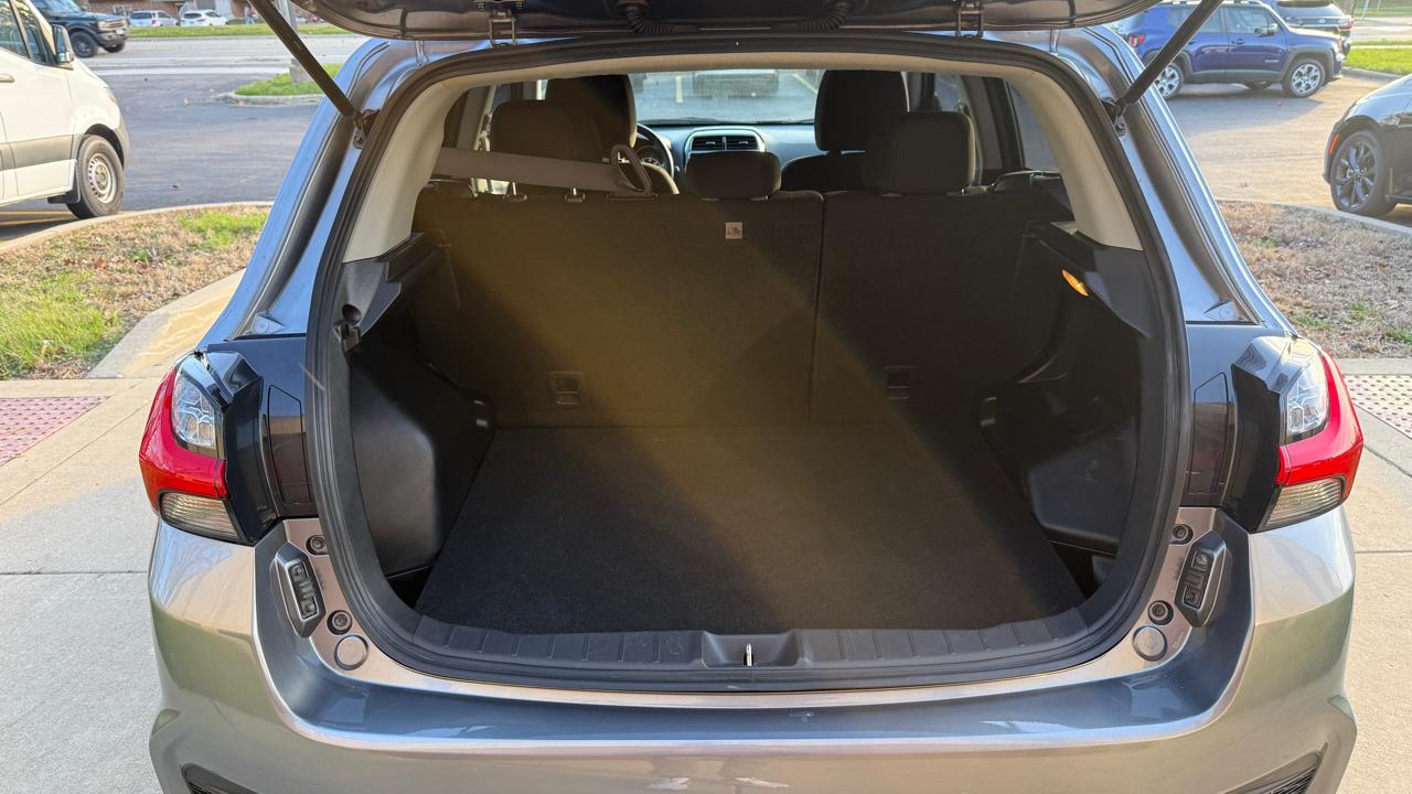 Mitsubishi Outlander Sport 2.0 ES CVT 2021