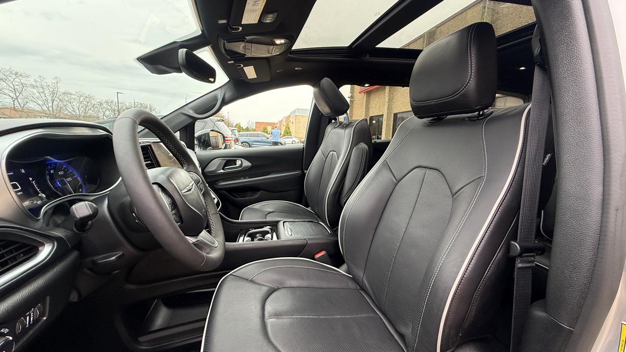 Chrysler Pacifica Limited 2026