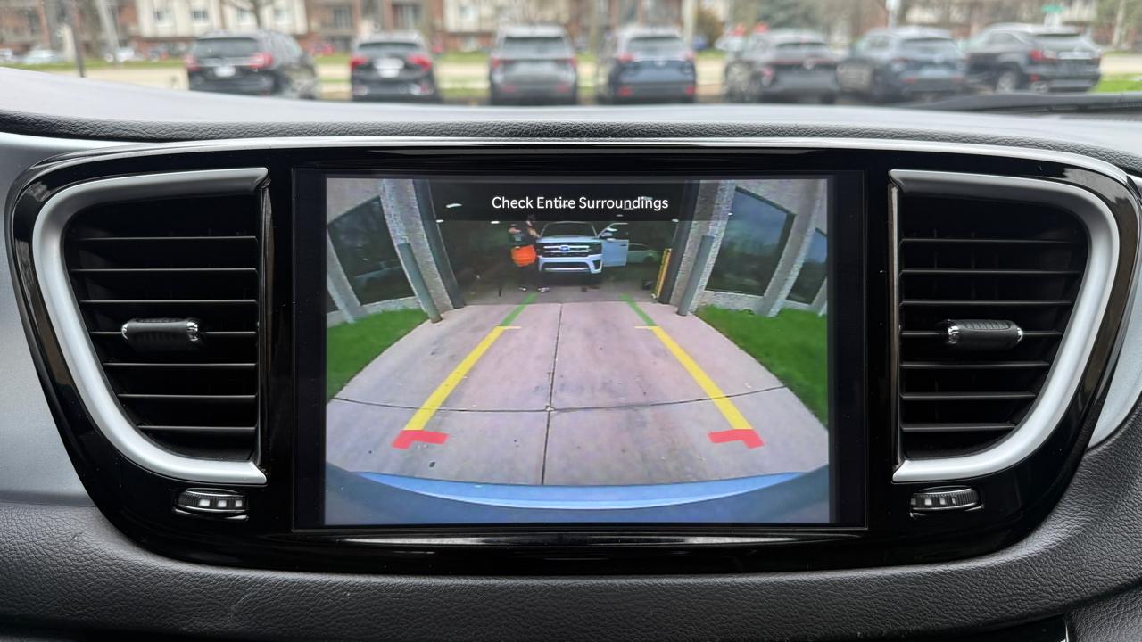 Chrysler Pacifica Limited 2026