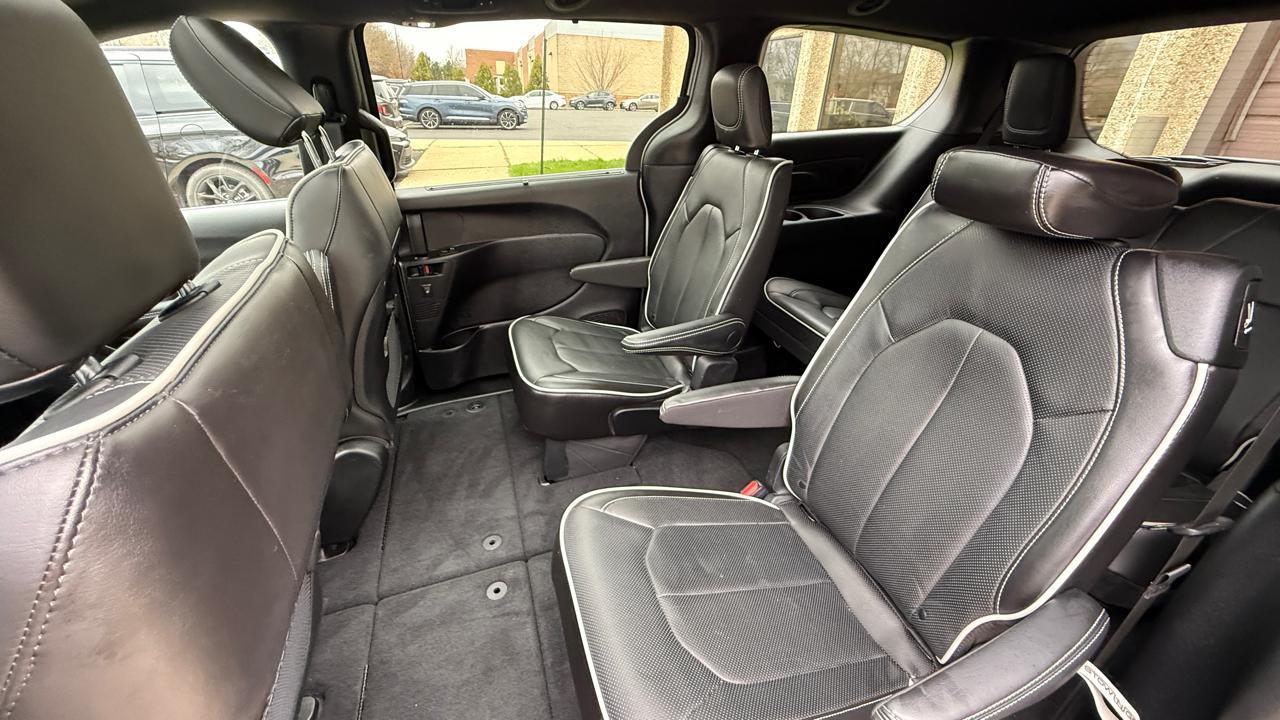 Chrysler Pacifica Limited 2026