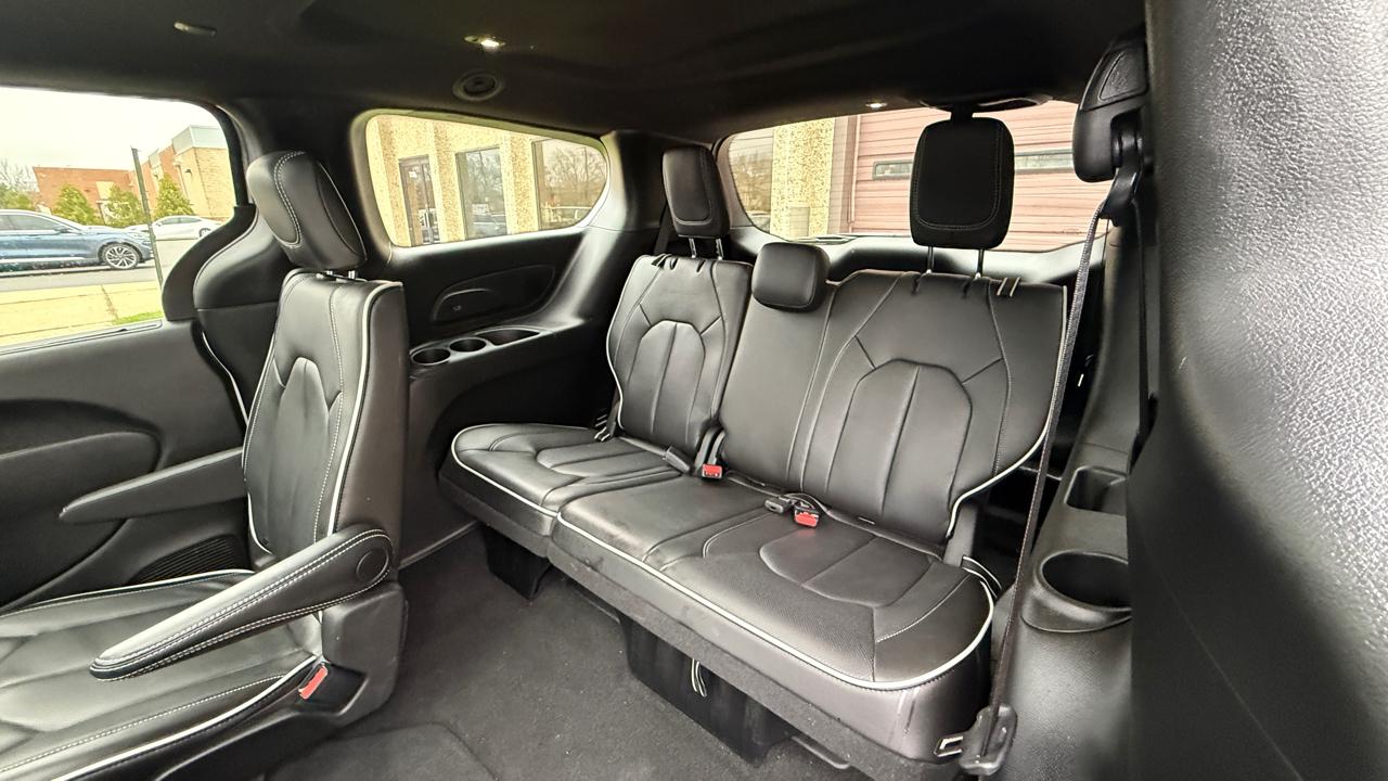 Chrysler Pacifica Limited 2026