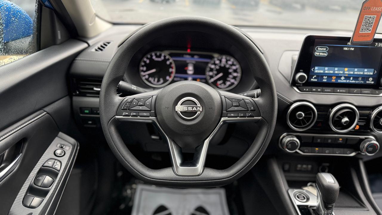 Nissan Sentra SV 2024