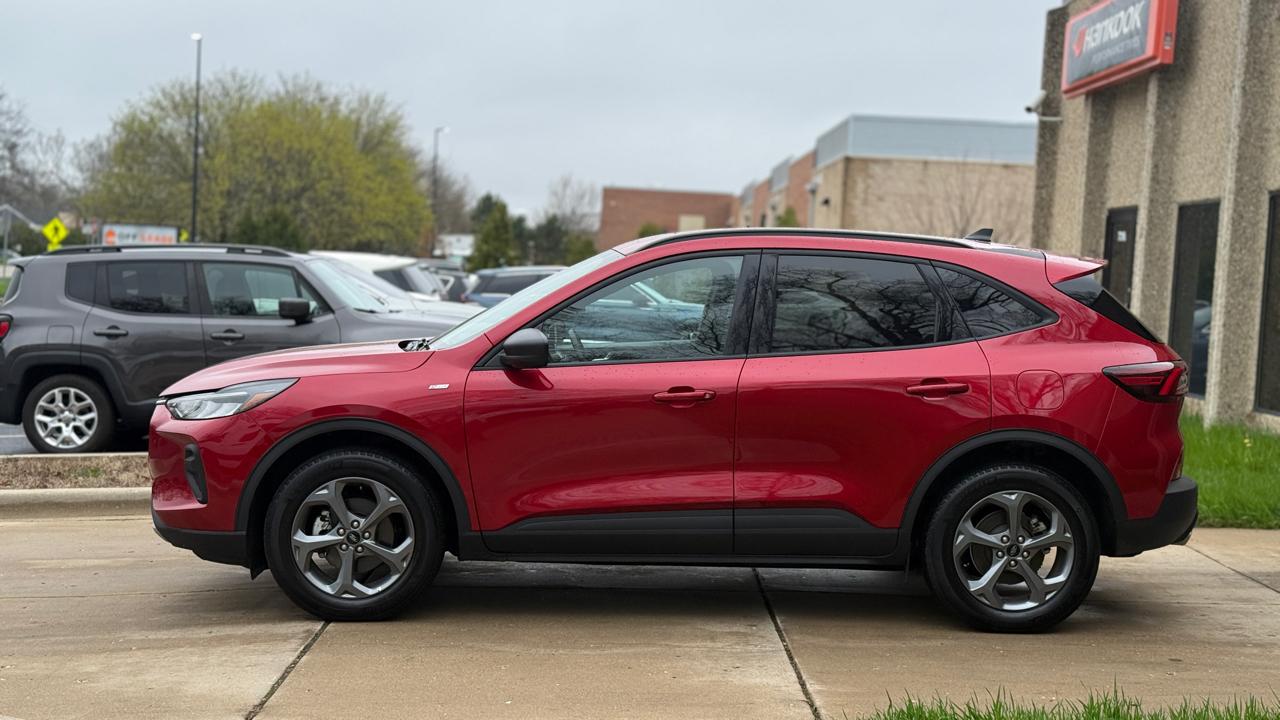 Ford Escape ST-Line AWD 2025