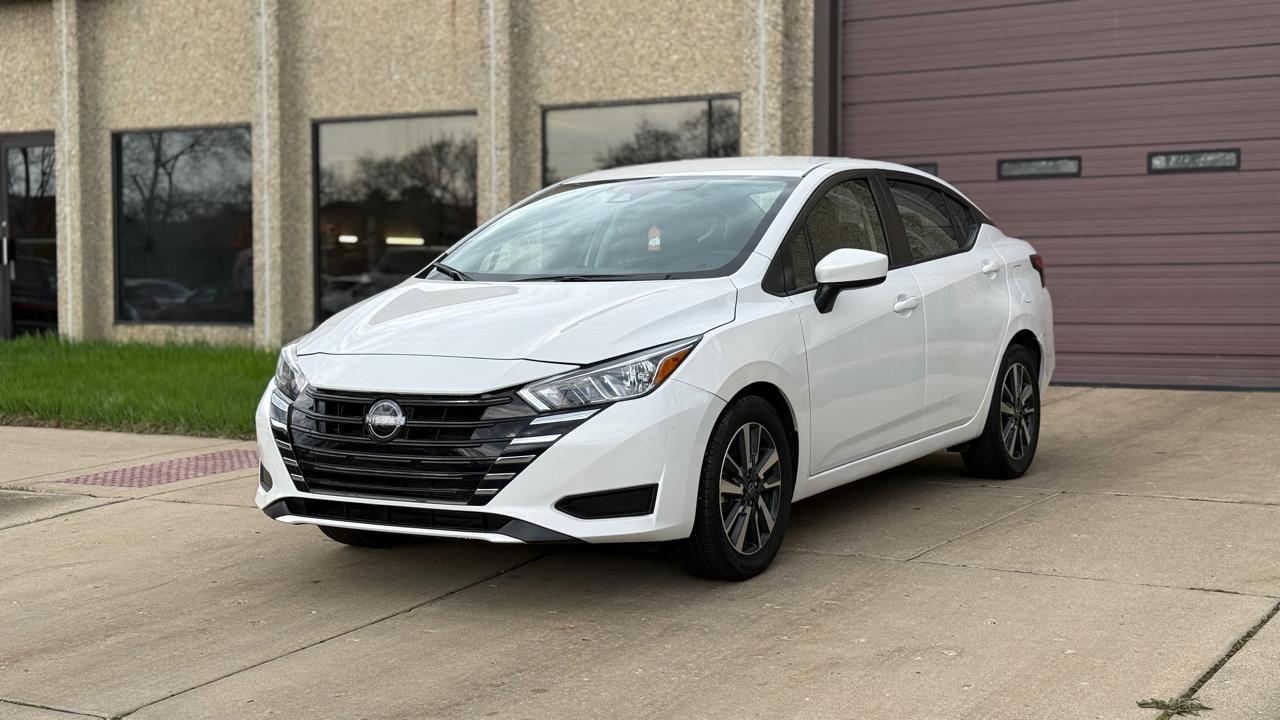 Nissan Versa SV 2024