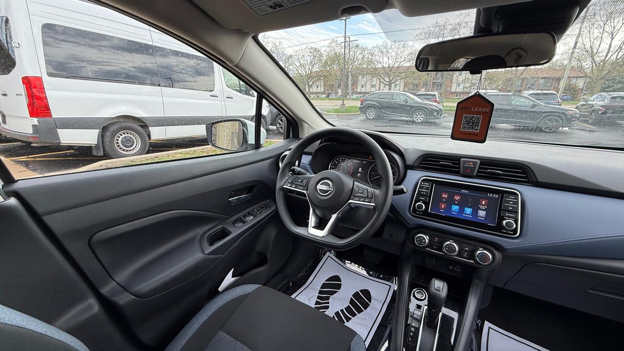 Nissan Versa SV 2024