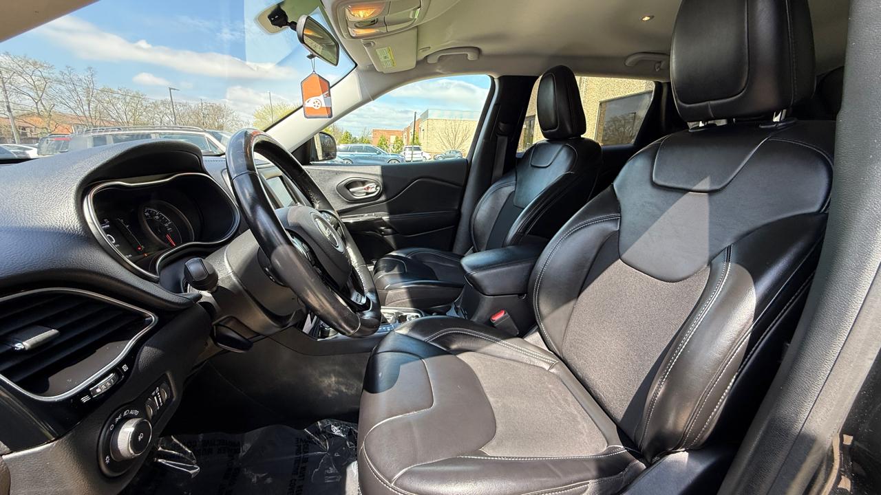 Jeep Cherokee Latitude Plus 4WD 2020