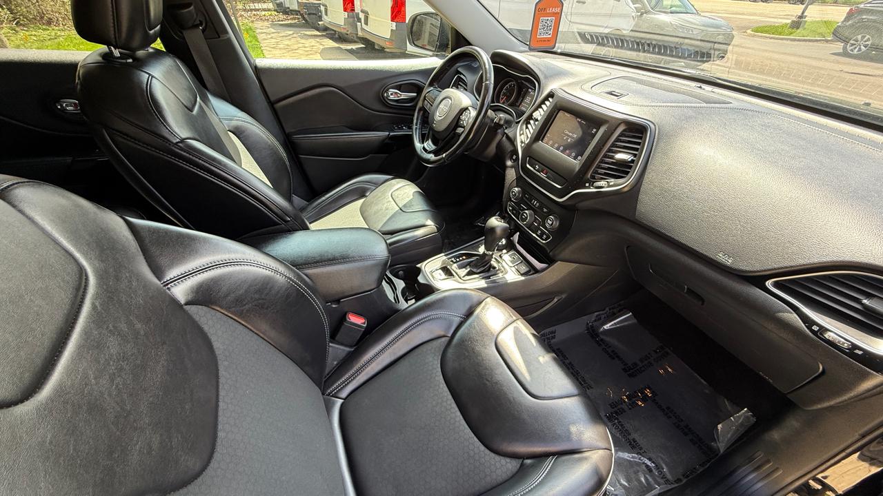 Jeep Cherokee Latitude Plus 4WD 2020