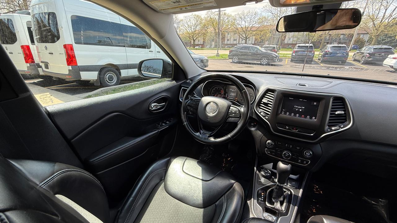 Jeep Cherokee Latitude Plus 4WD 2020