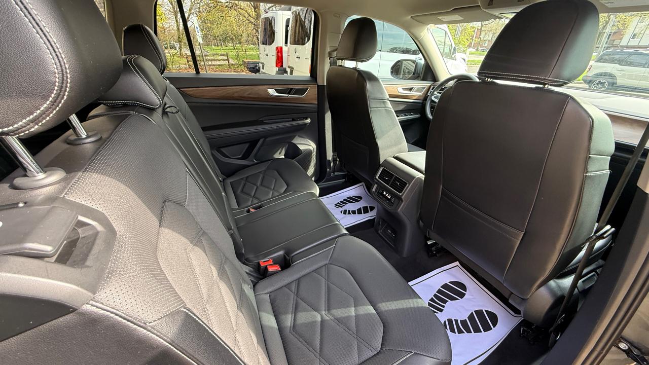 Volkswagen Atlas SE 2024