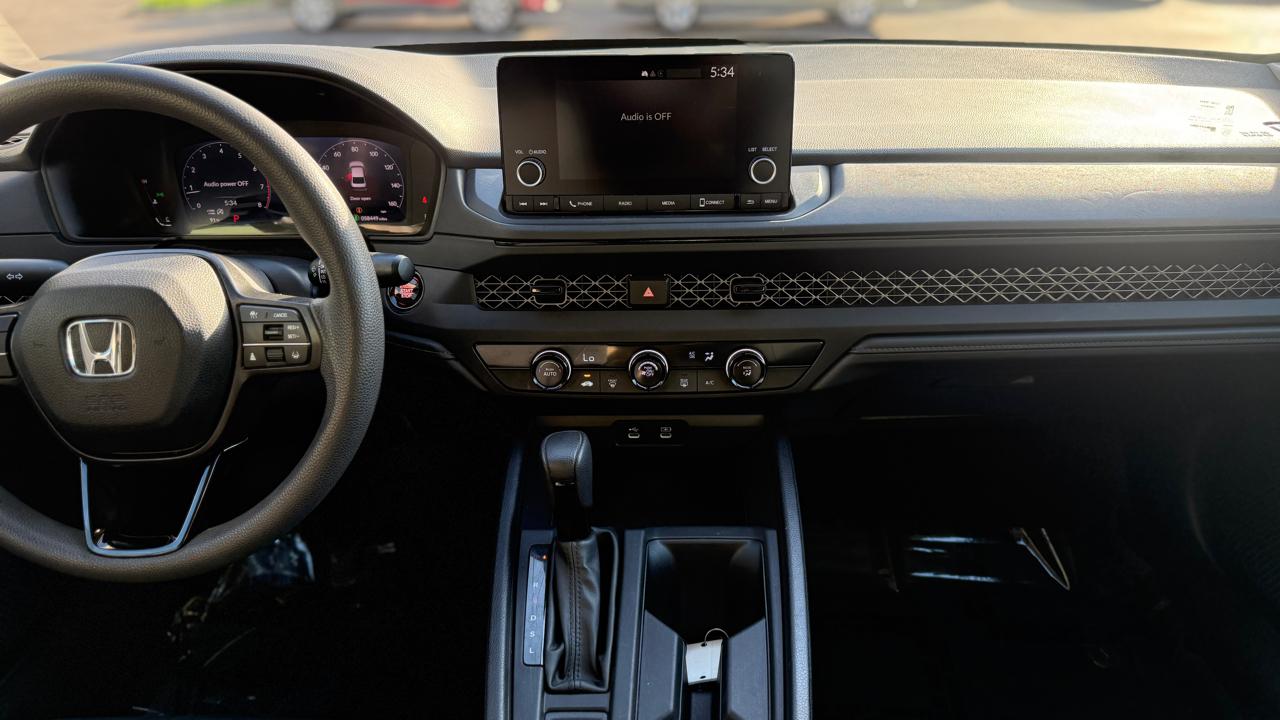 Honda Accord LX 2024