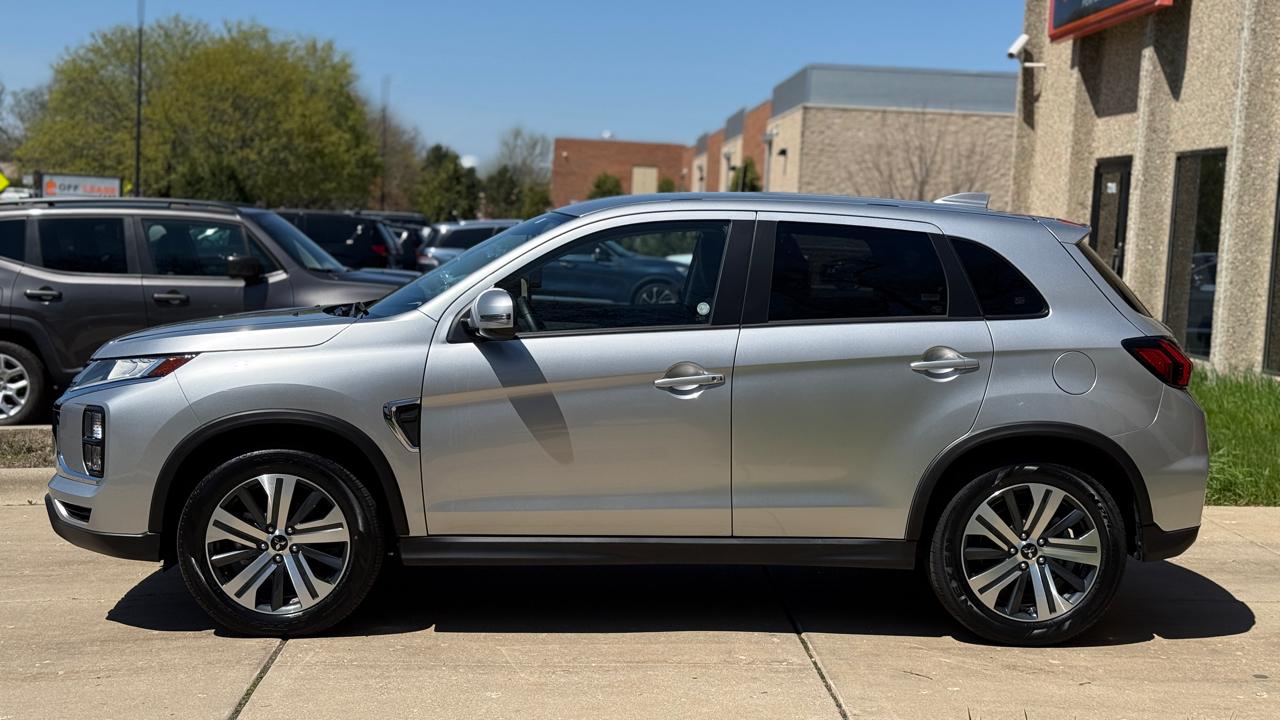 Mitsubishi Outlander Sport 2.0 ES 4WD 2025