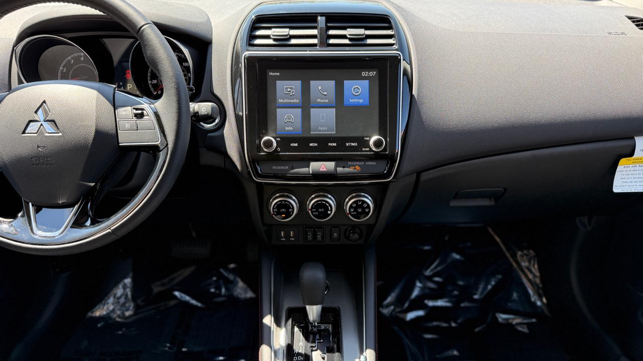 Mitsubishi Outlander Sport 2.0 ES 4WD 2025