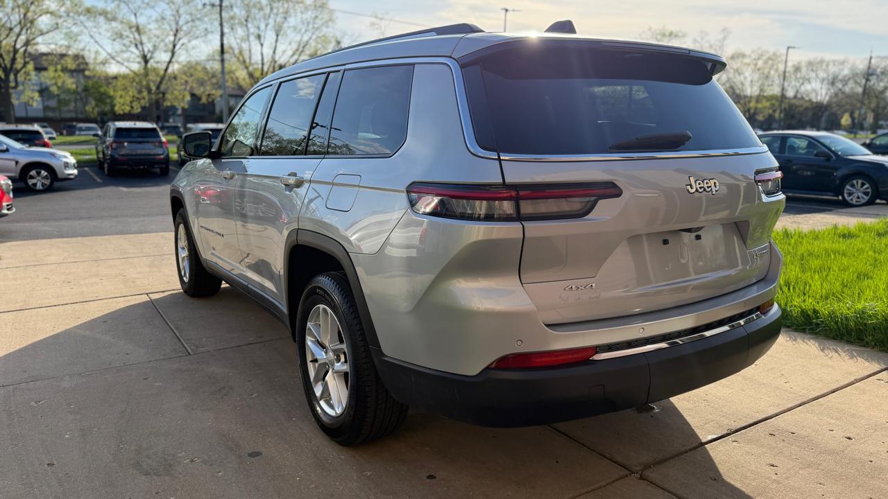 Jeep Grand Cherokee L Laredo 4WD 2023