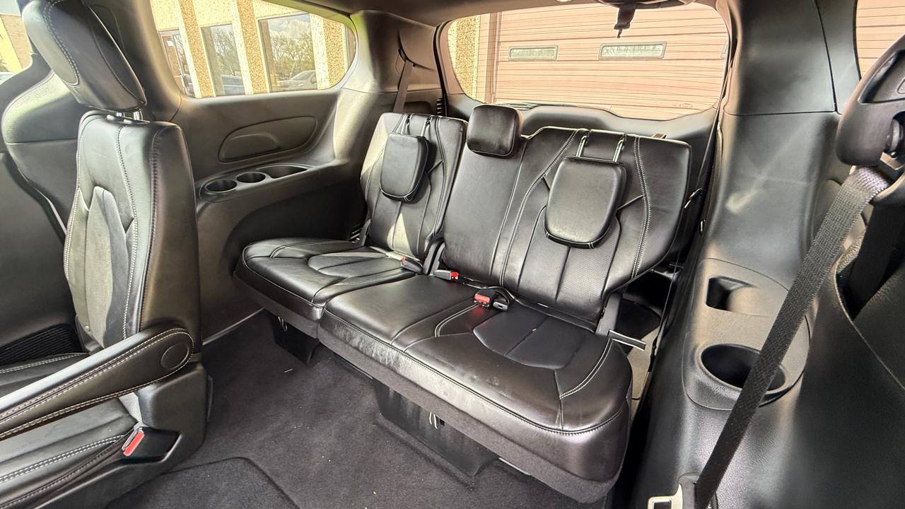 Chrysler Pacifica Select 2026