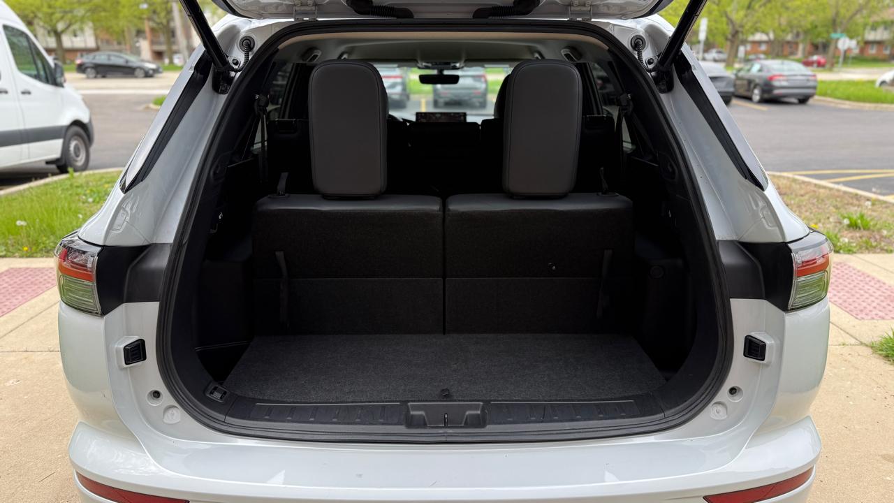 Mitsubishi Outlander SE 4WD 2025
