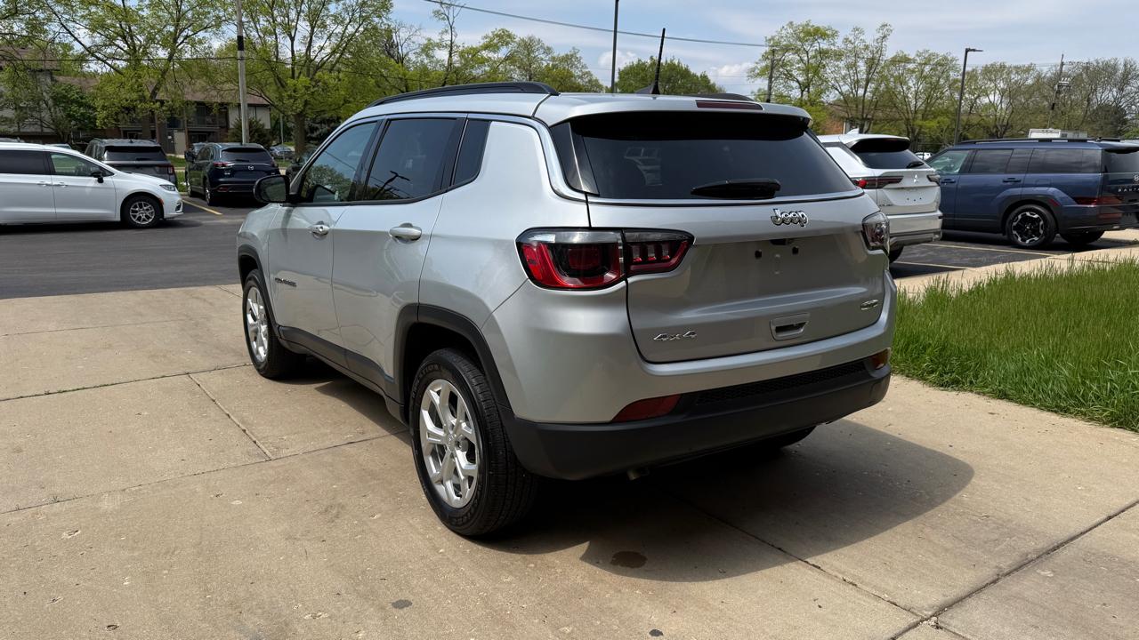 Jeep Compass Latitude 2024
