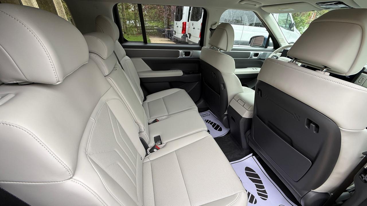 Hyundai Santa Fe SEL AWD 2026