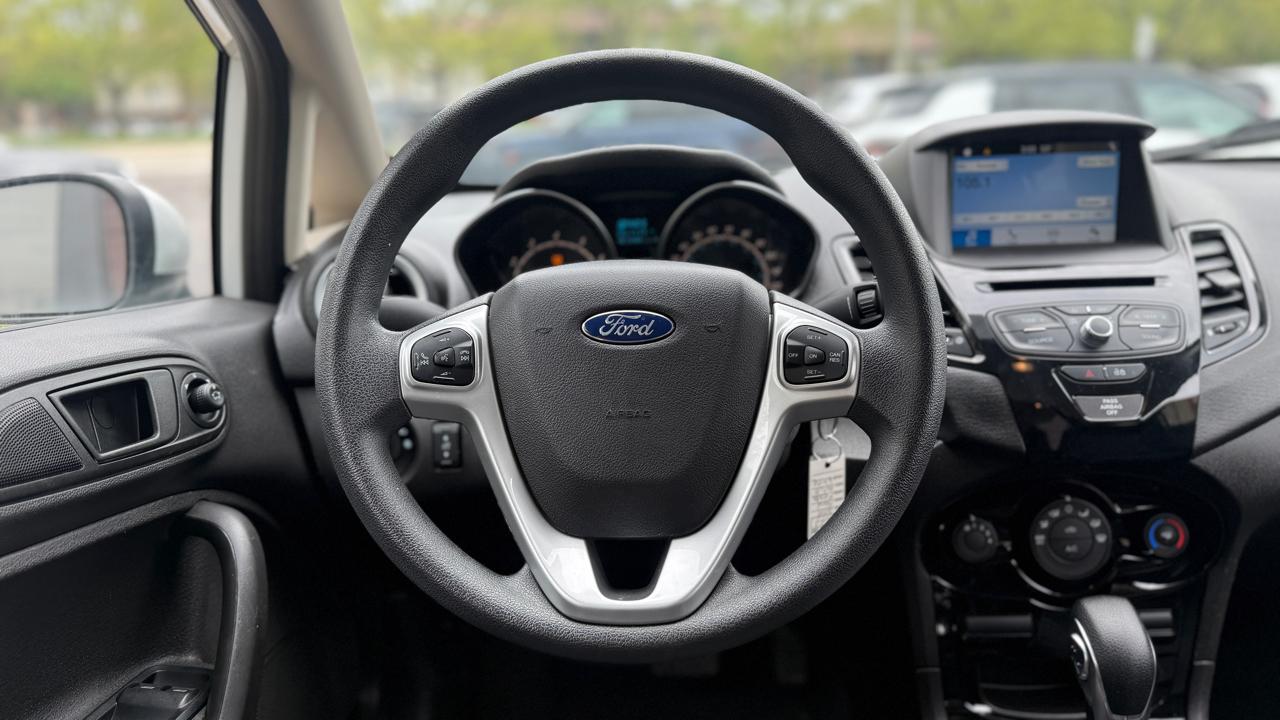 Ford Fiesta SE Sedan 2019