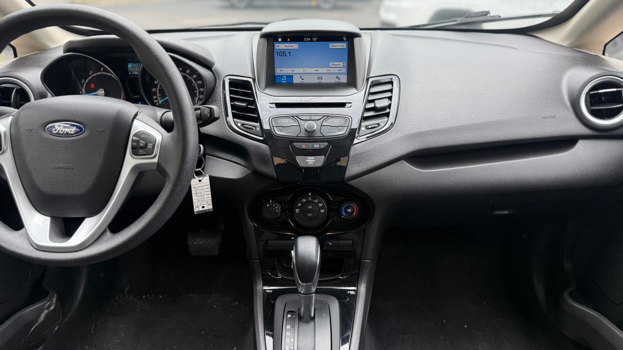 Ford Fiesta SE Sedan 2019