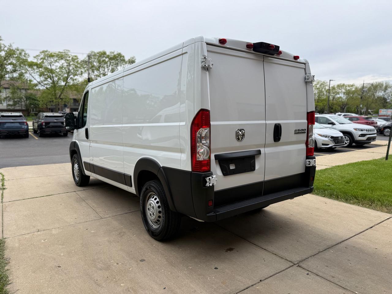 RAM Promaster 2500 Low Roof 2025