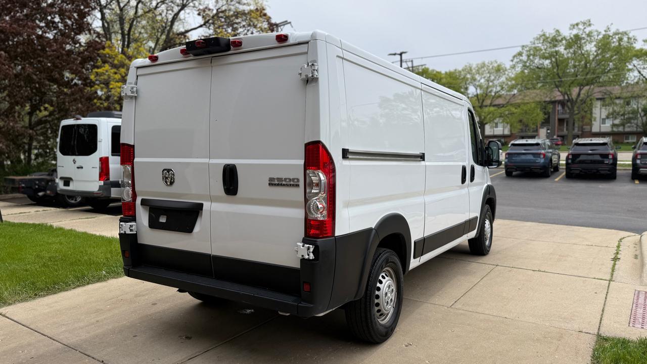 RAM Promaster 2500 Low Roof 2025