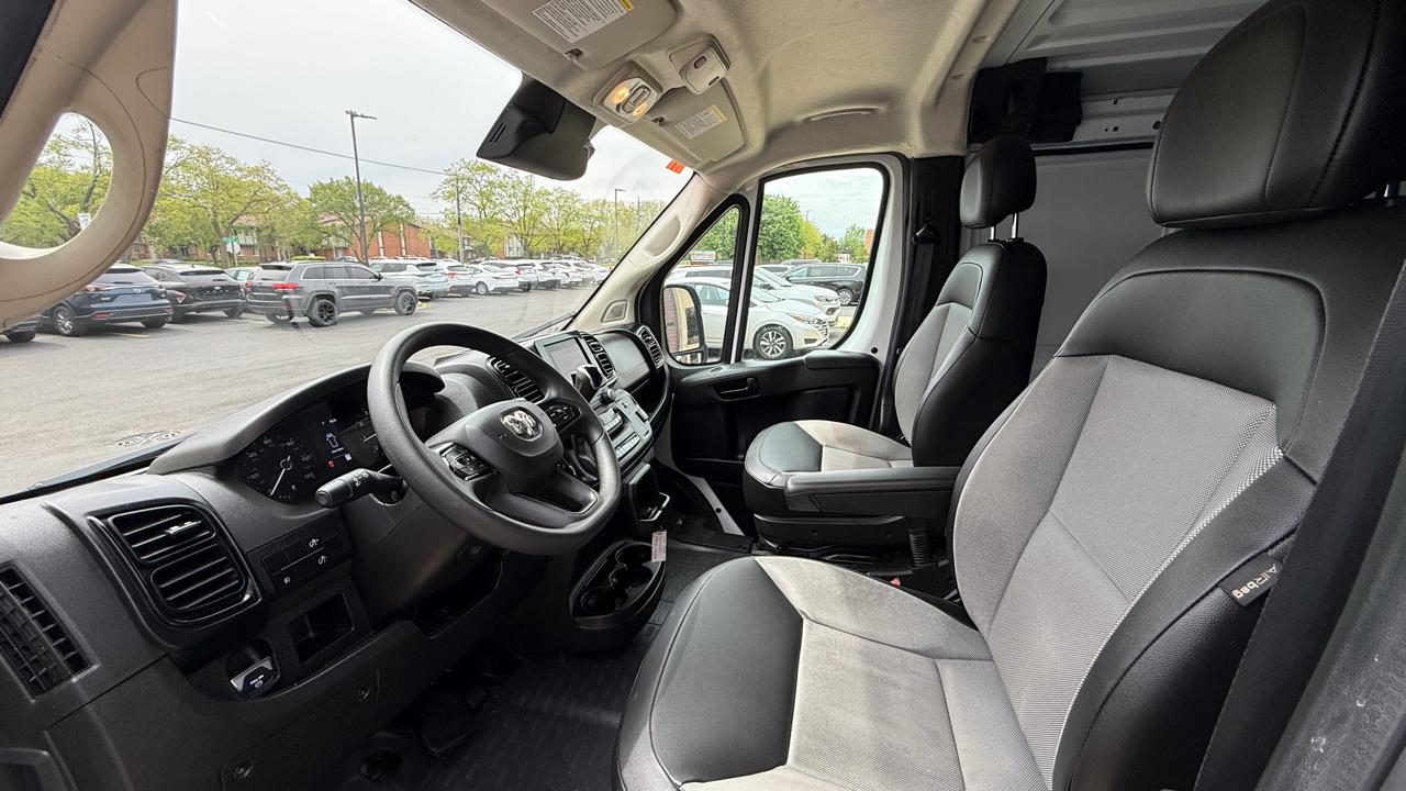 RAM Promaster 2500 Low Roof 2025