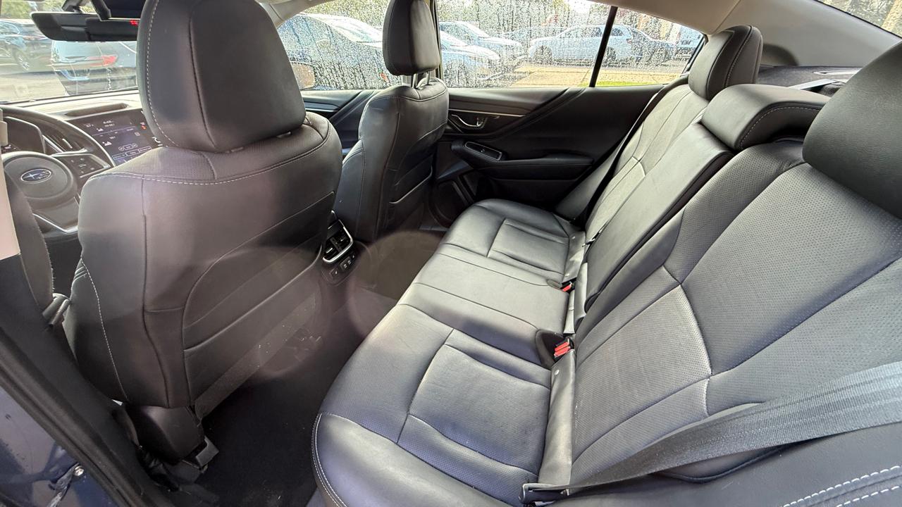 Subaru Legacy Limited 2022