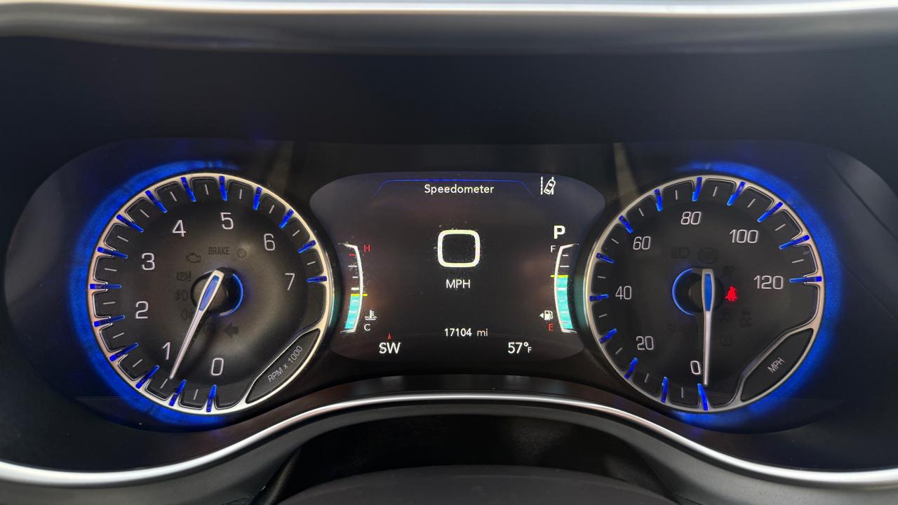 Chrysler Pacifica Limited 2025