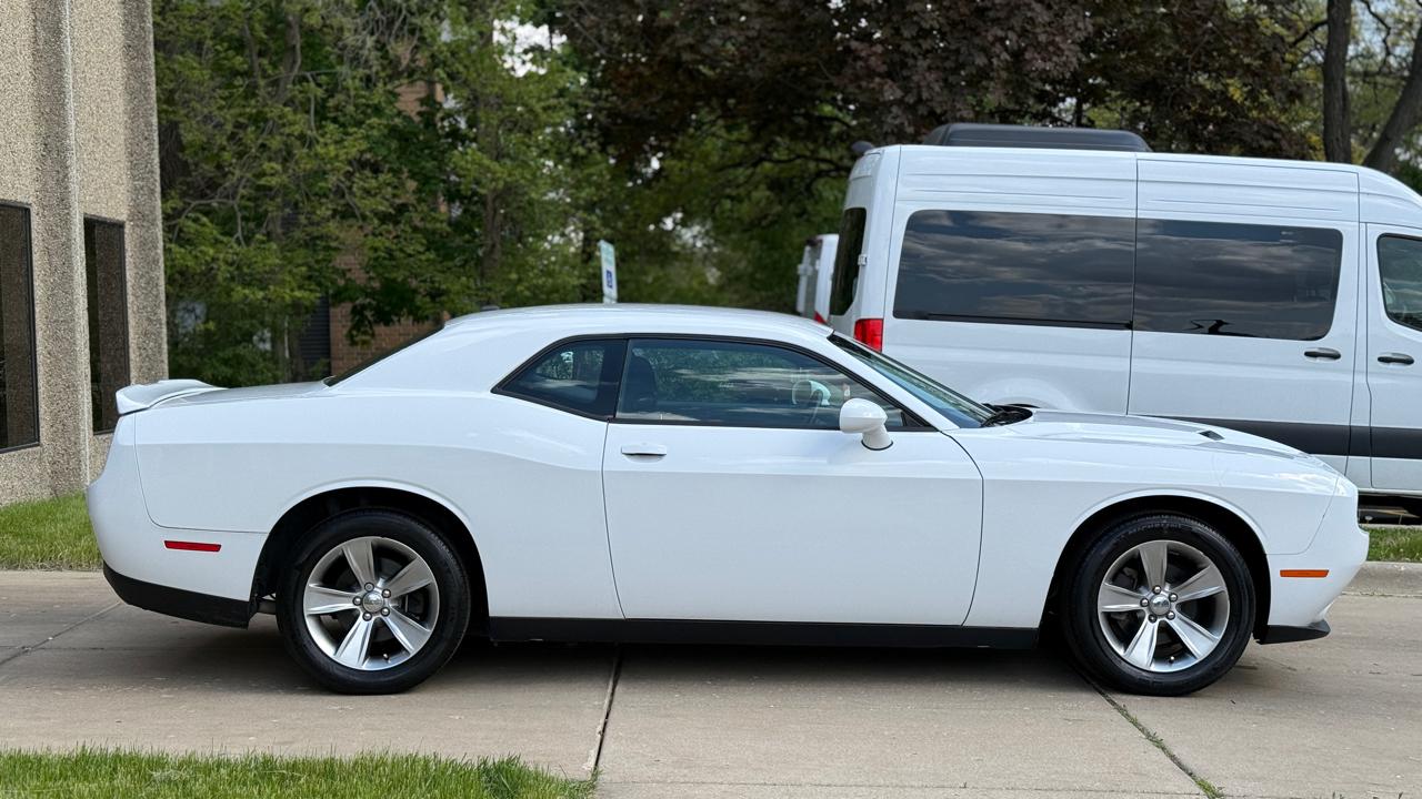 Dodge Challenger SXT 2020