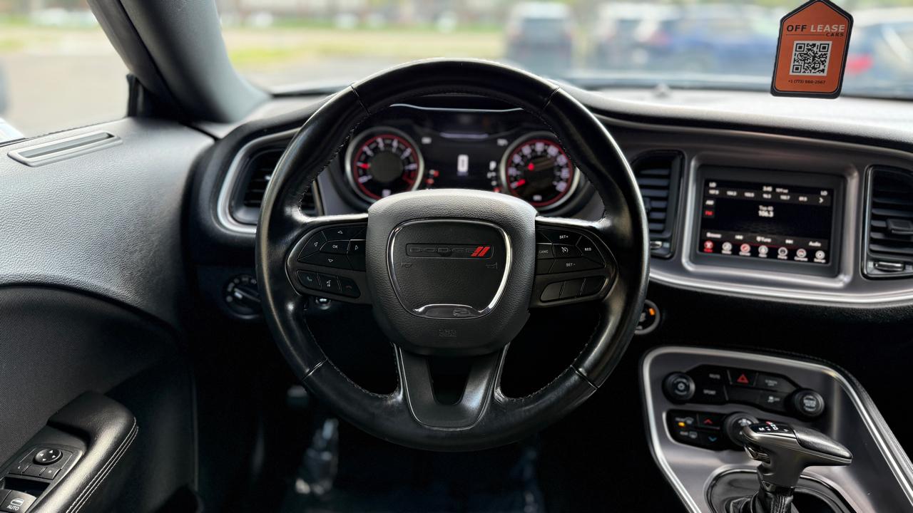 Dodge Challenger SXT 2020
