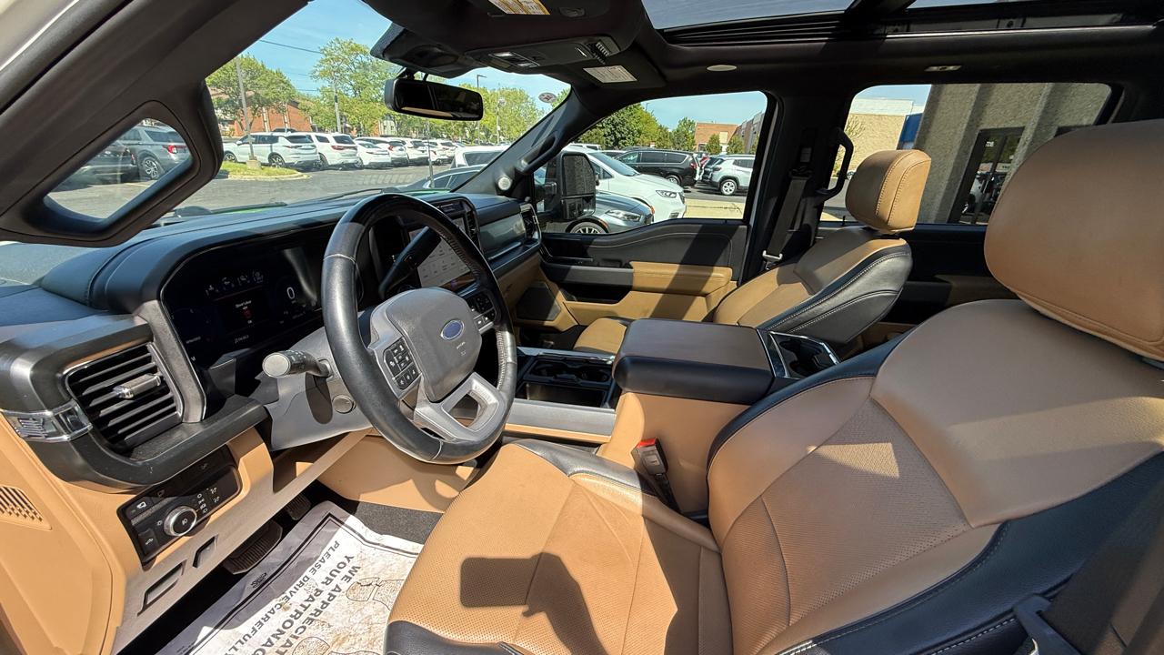 Ford F-350 SD King Ranch Crew Cab Long Bed DRW 4WD 2024