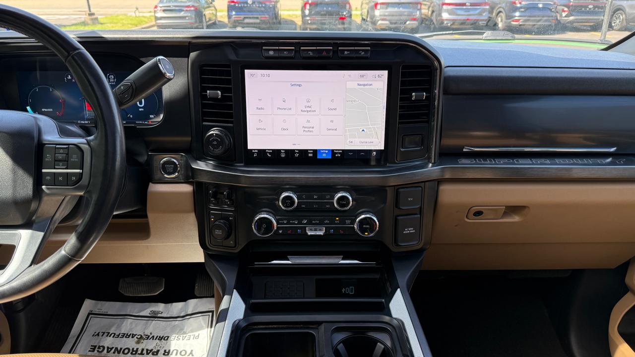 Ford F-350 SD King Ranch Crew Cab Long Bed DRW 4WD 2024