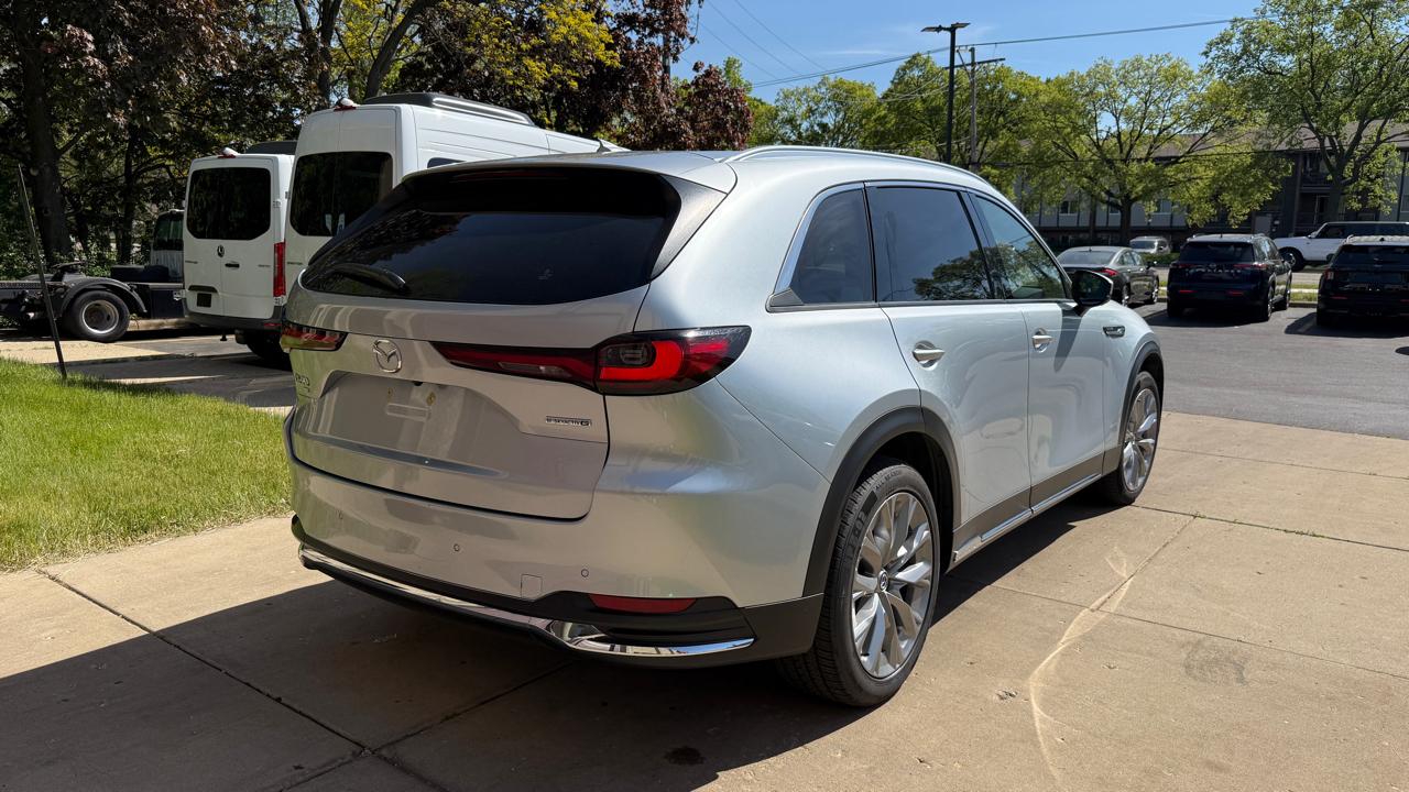 Mazda CX-90 Premium Plus 2025