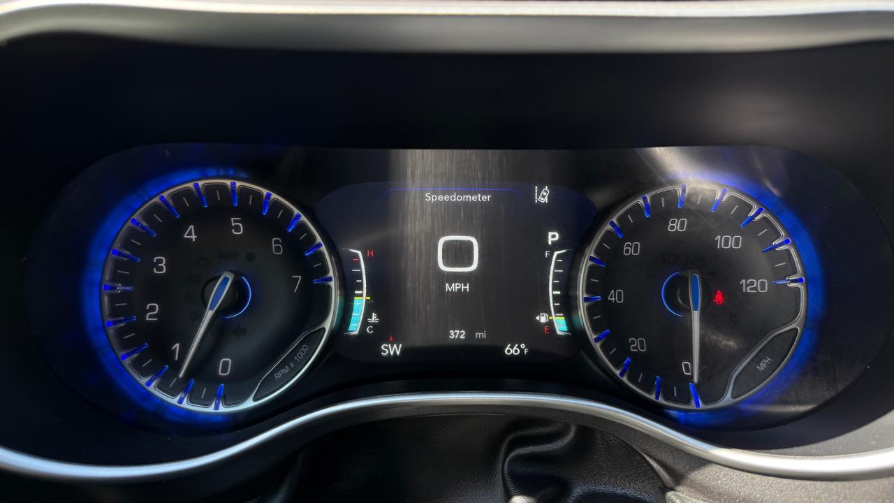 Chrysler Pacifica Select 2026