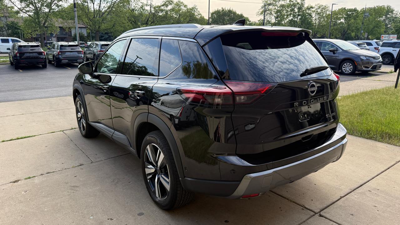 Nissan Rogue SL AWD 2026