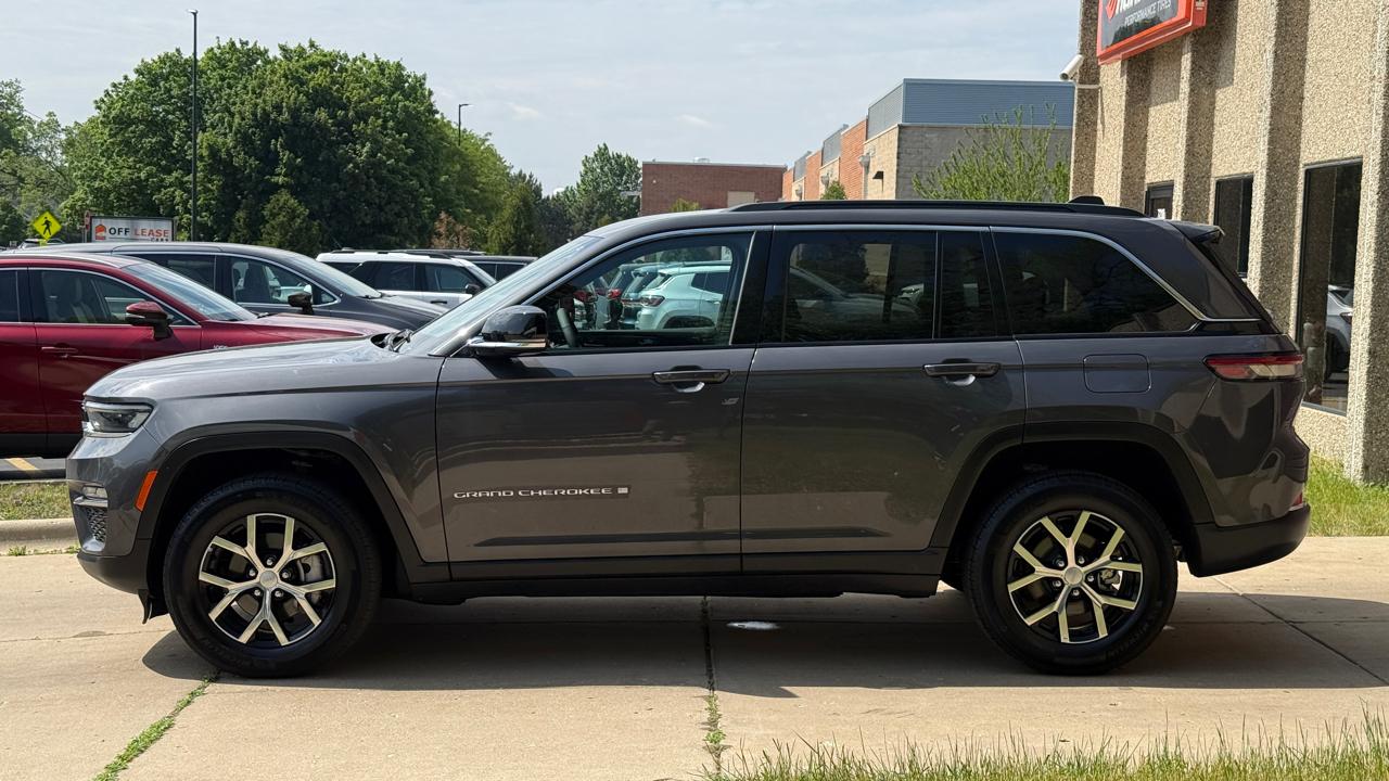 Jeep Grand Cherokee Limited 4WD 2025