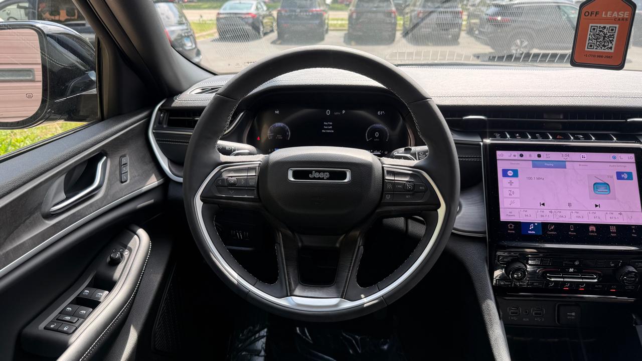 Jeep Grand Cherokee Limited 4WD 2025