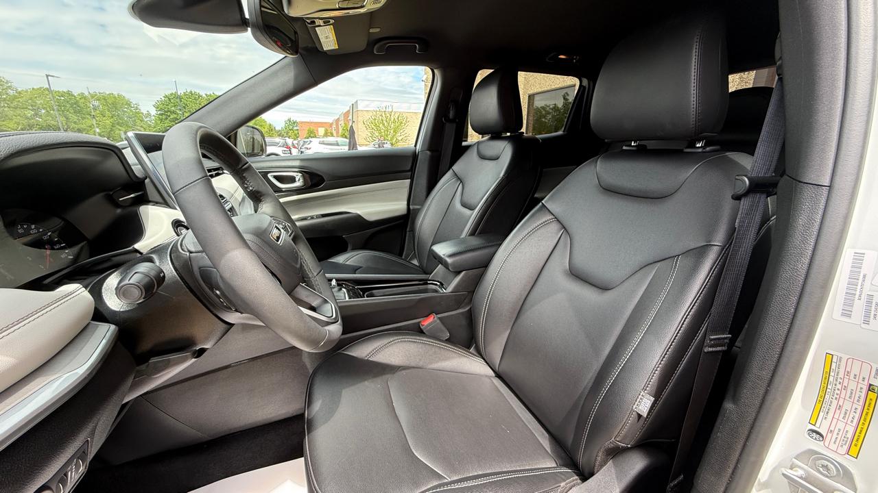 Jeep Compass Limited 2025