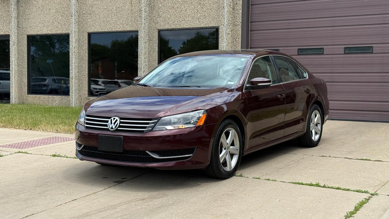 Volkswagen Passat 2.5L SE AT 2013