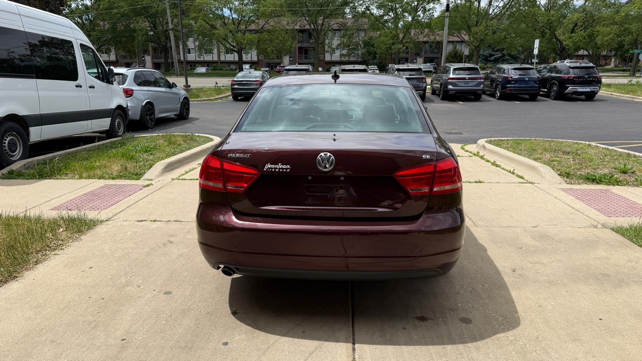 Volkswagen Passat 2.5L SE AT 2013