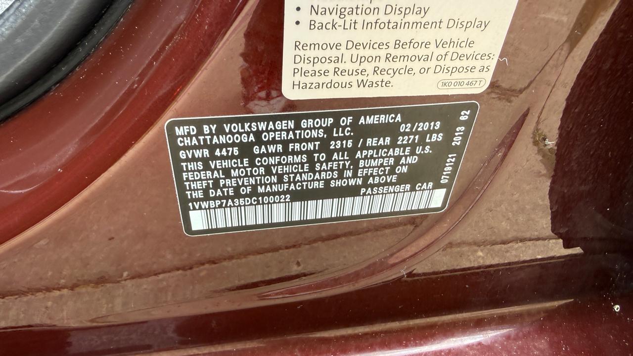 Volkswagen Passat 2.5L SE AT 2013