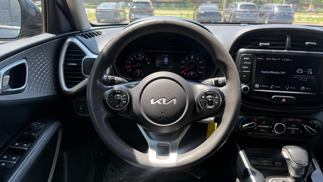 Kia Soul LX CVT 2022