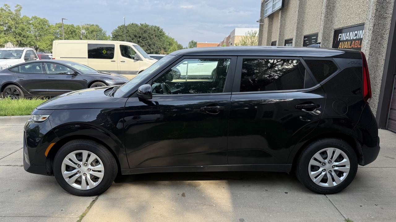 Kia Soul LX CVT 2022